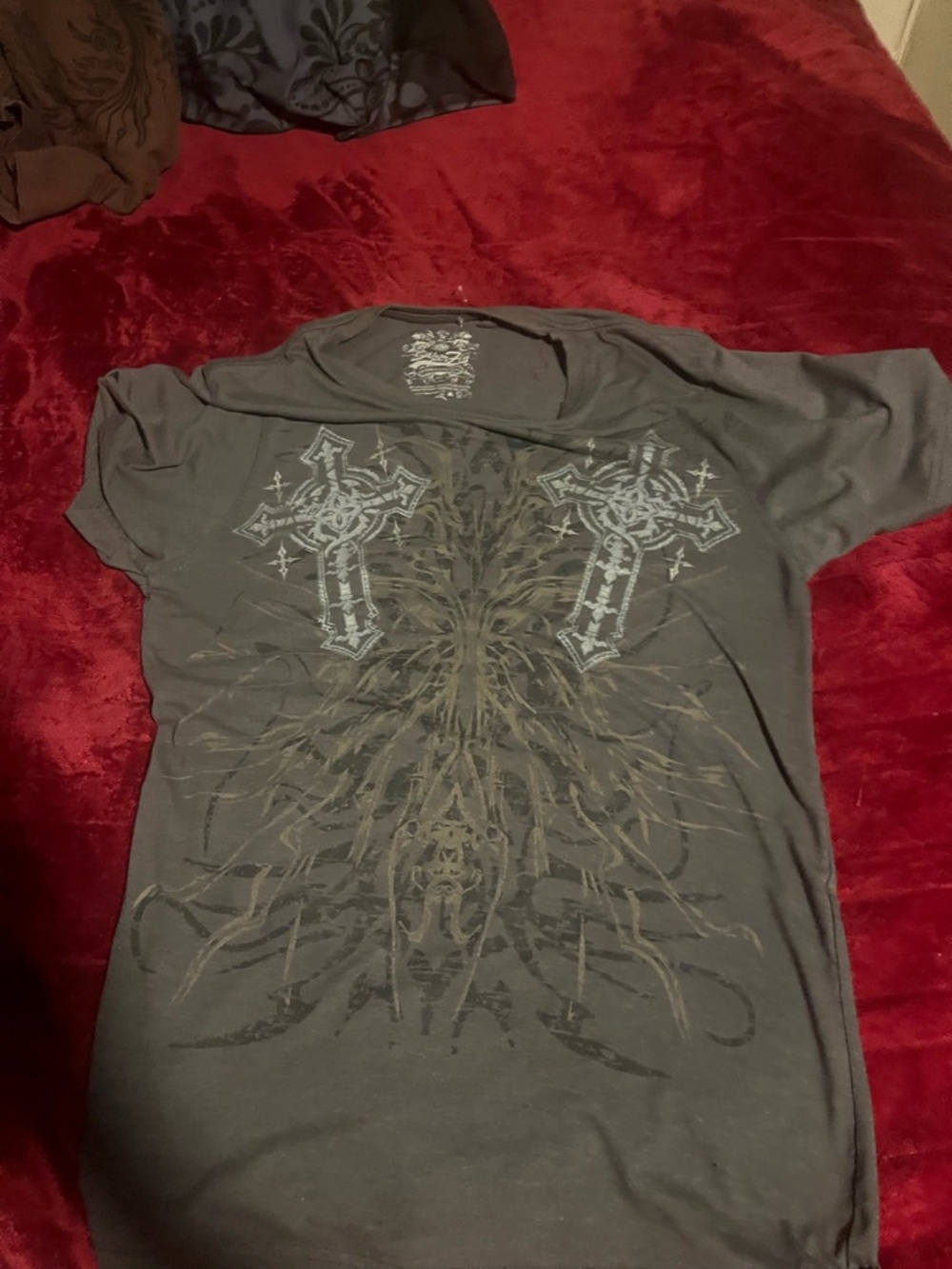 Graphic cross grey y2k skate grunge tee